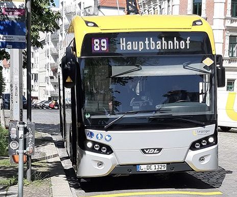 VDL Leipziger Verkehrsbetriebe Bus an station geladen